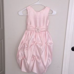 Adorable flower girl dress